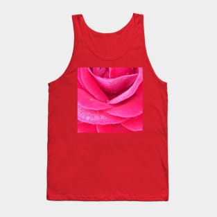 Dew on pink rose petals macro Tank Top